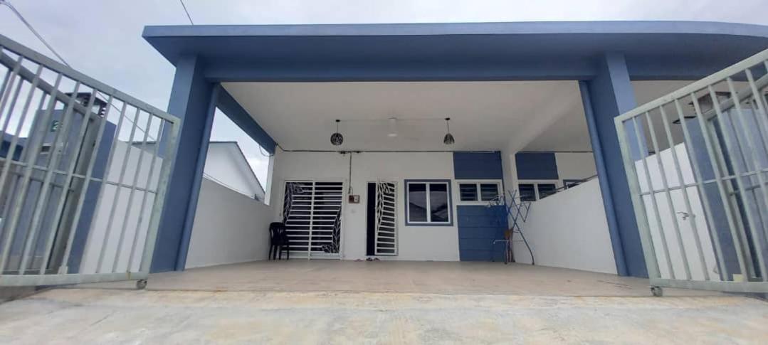 Homestay D'Mama Ifor Muslimi Tanjong Malim Eksteriør bilde